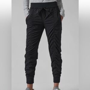 Athleta Altitude Lined Black Active Performance Pants Drawstring Waist Pockets